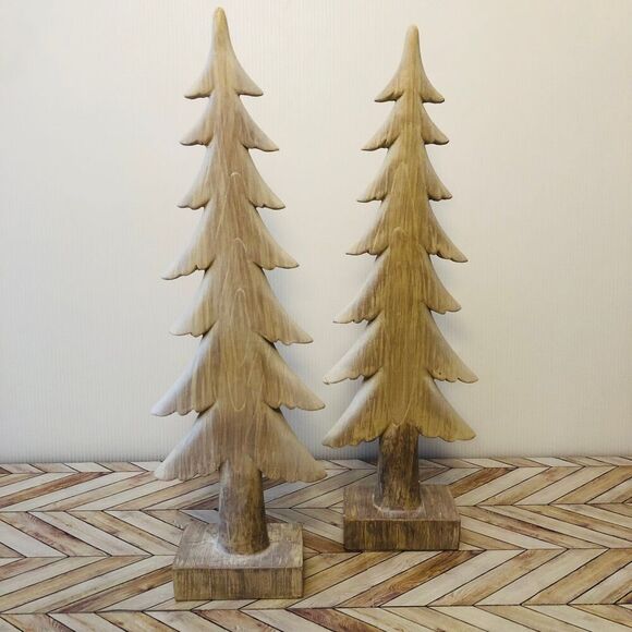 Christmas Whitewash Rustic Country Faux Wood Grain Spruce Tree Resin Decor - Picture 1 of 5